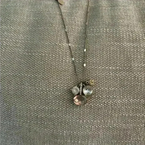 Ann Taylor necklace with charms NEW - Picture 5 of 5